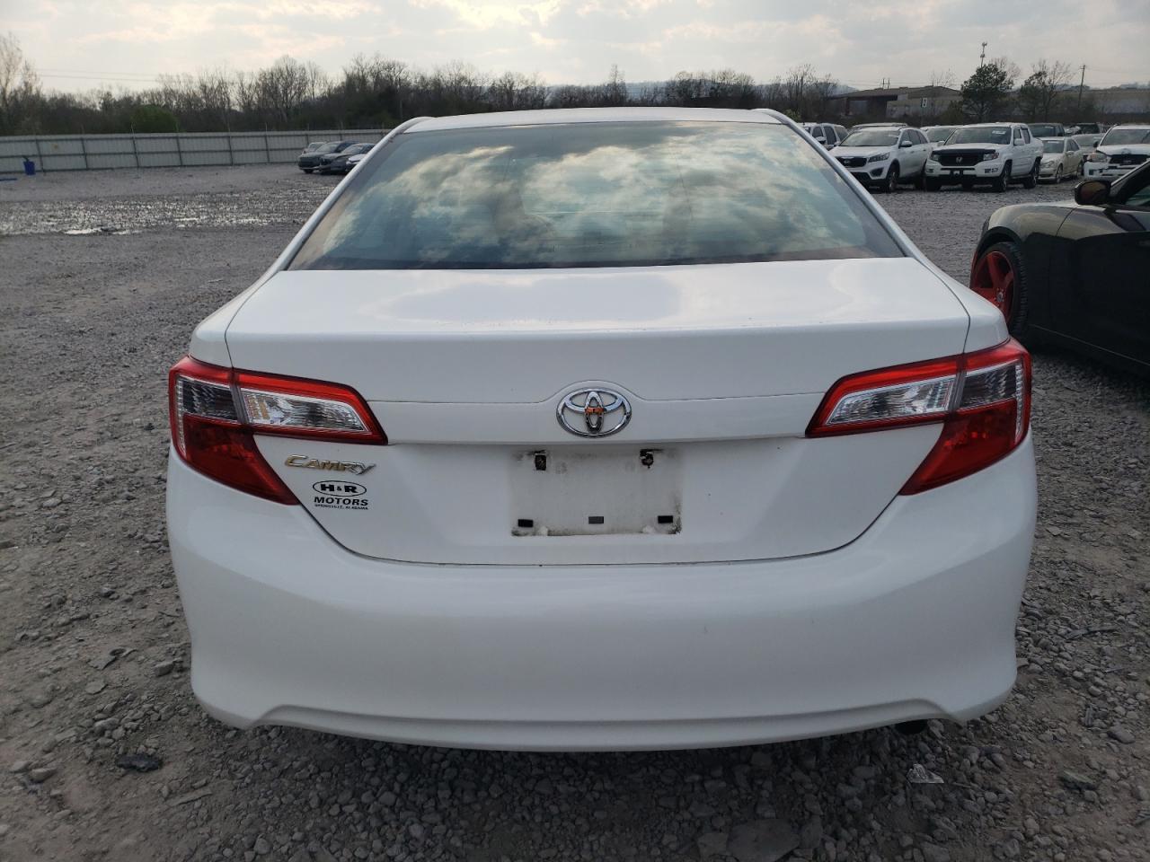 2013 TOYOTA CAMRY L - Image 6
