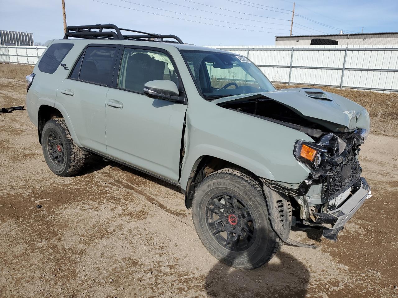 2022 TOYOTA 4RUNNER SR - Фото 4