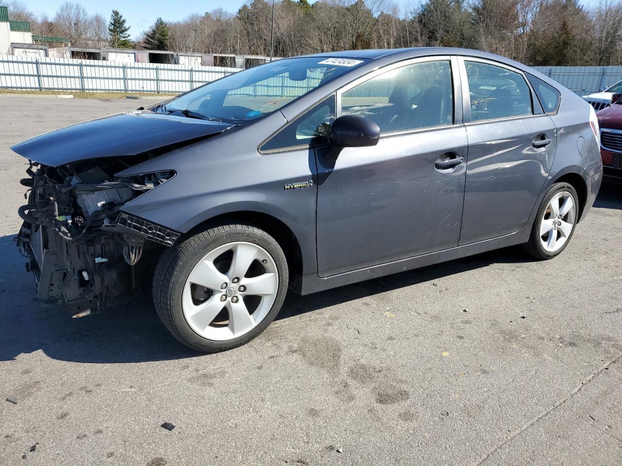 2013 TOYOTA PRIUS car image