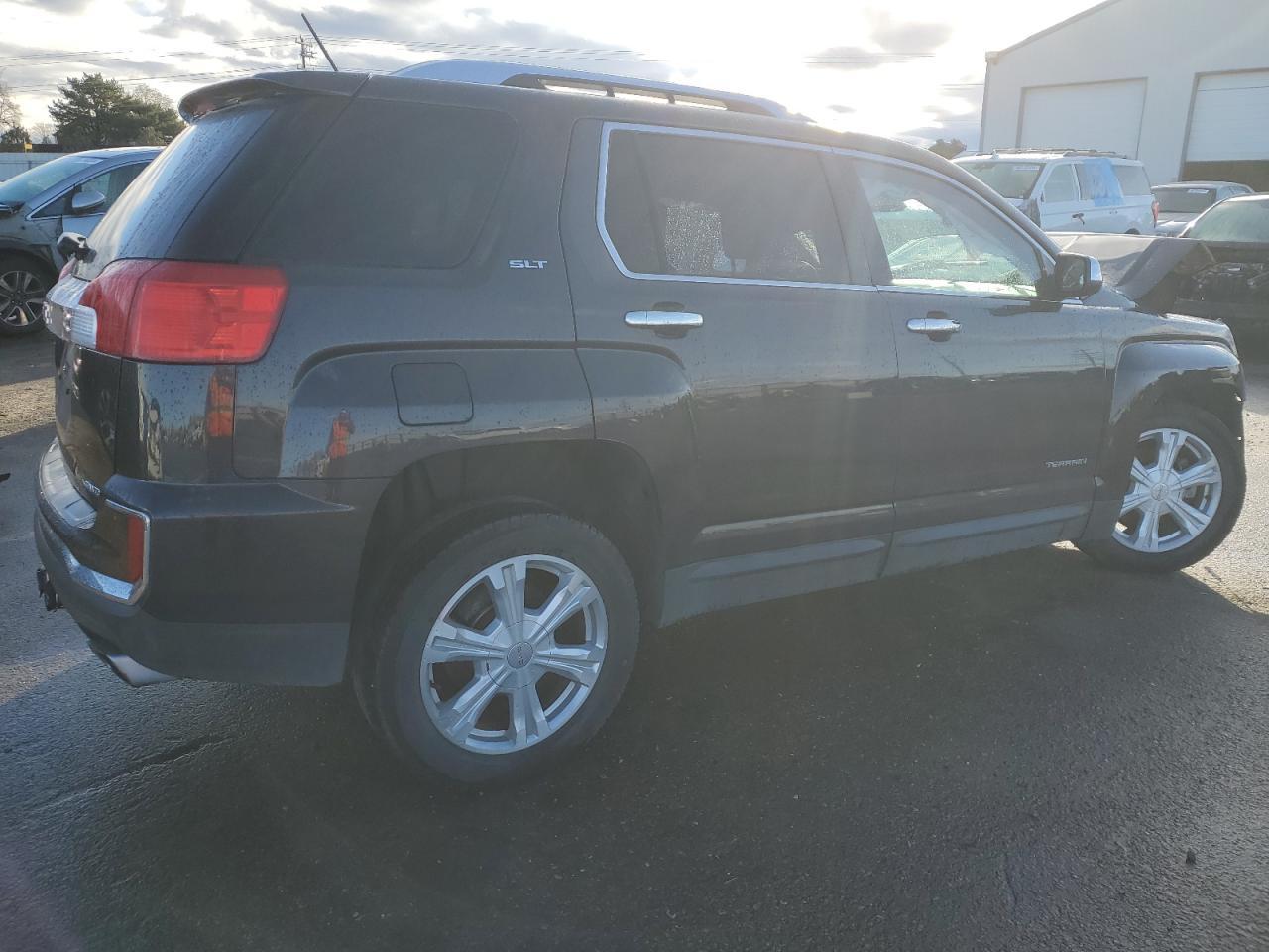 2016 GMC TERRAIN SL - Image 3