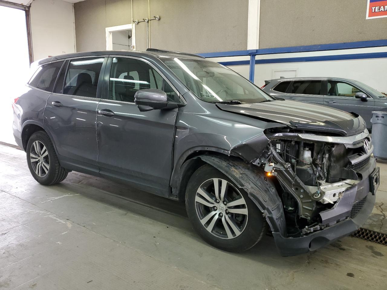 2017 HONDA PILOT EXL - Image 4