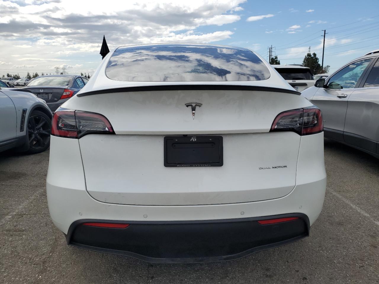 2022 TESLA MODEL Y - Image 6