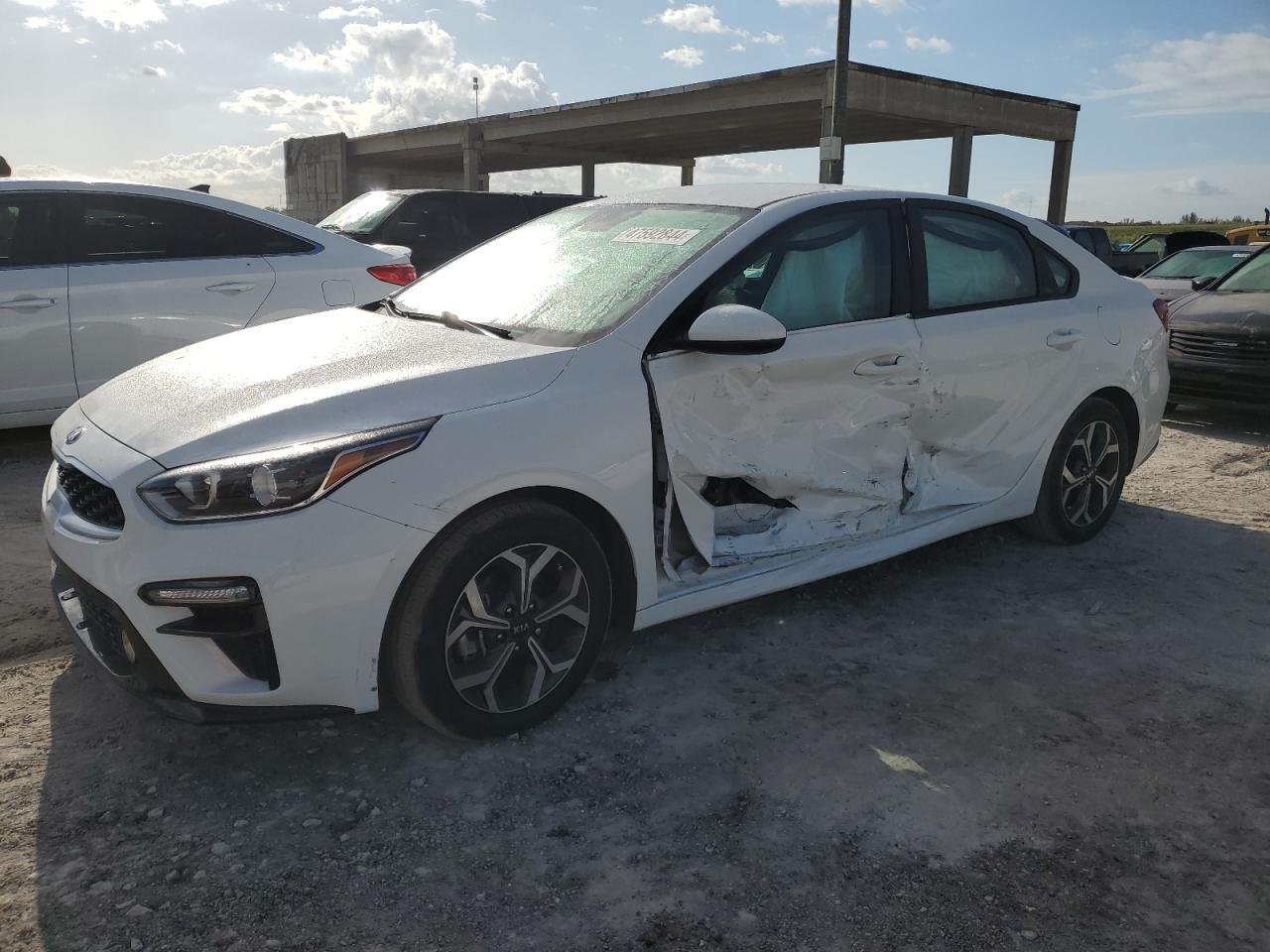 2021 KIA FORTE FE car image