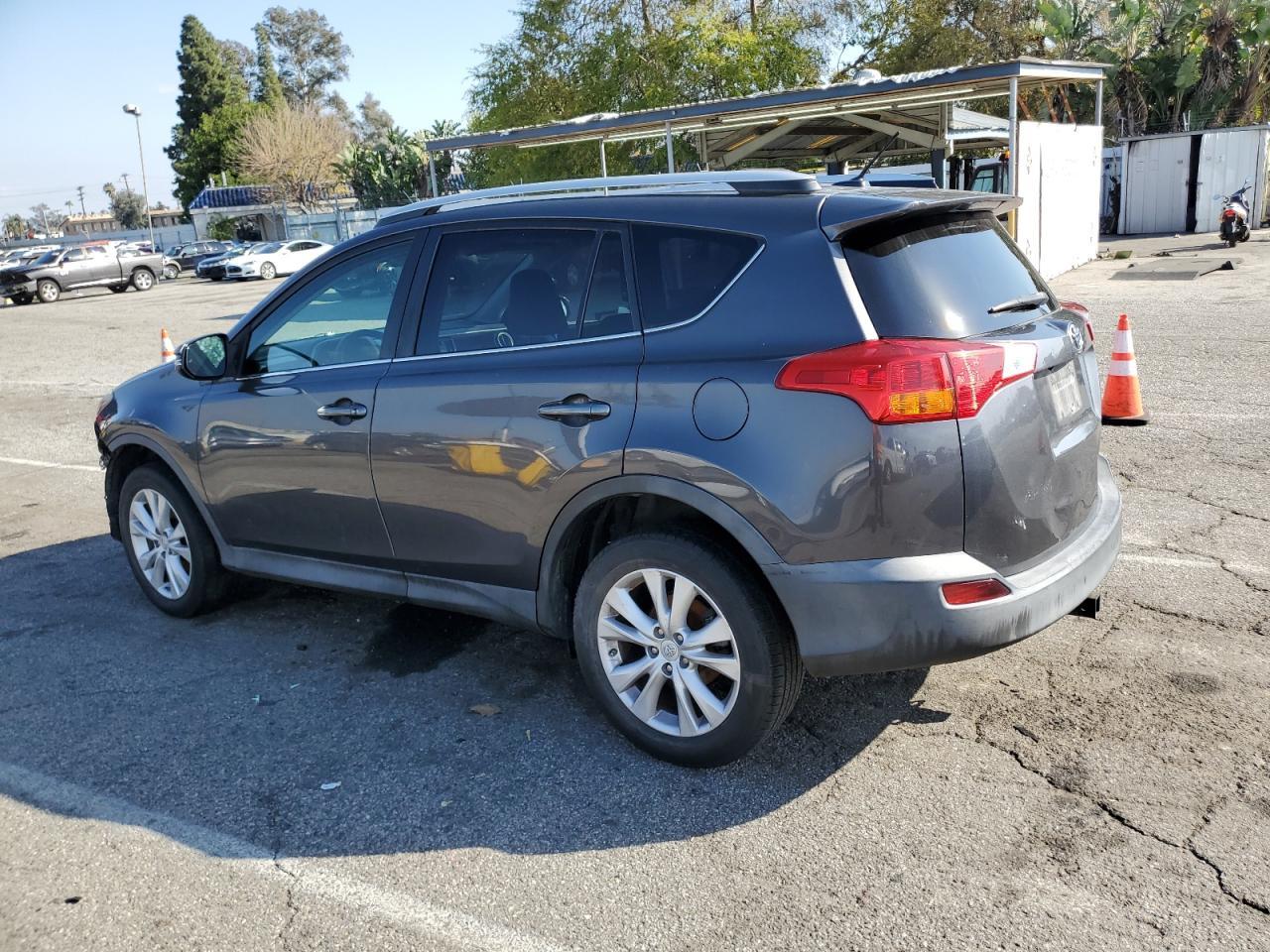 2015 TOYOTA RAV4 LIMIT - Фото 2