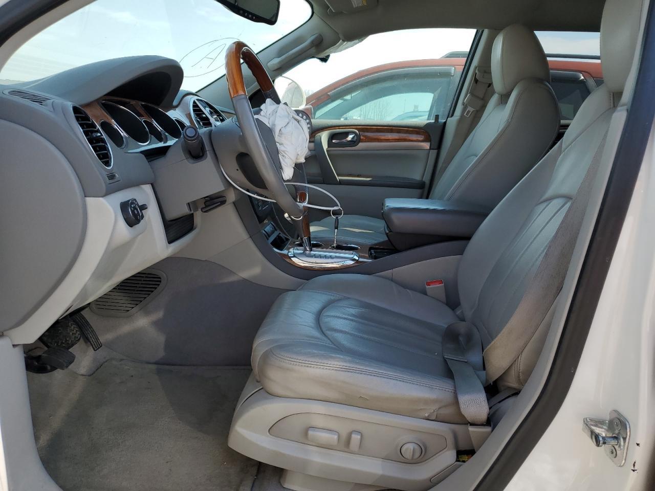 2011 BUICK ENCLAVE CX - Фото 7