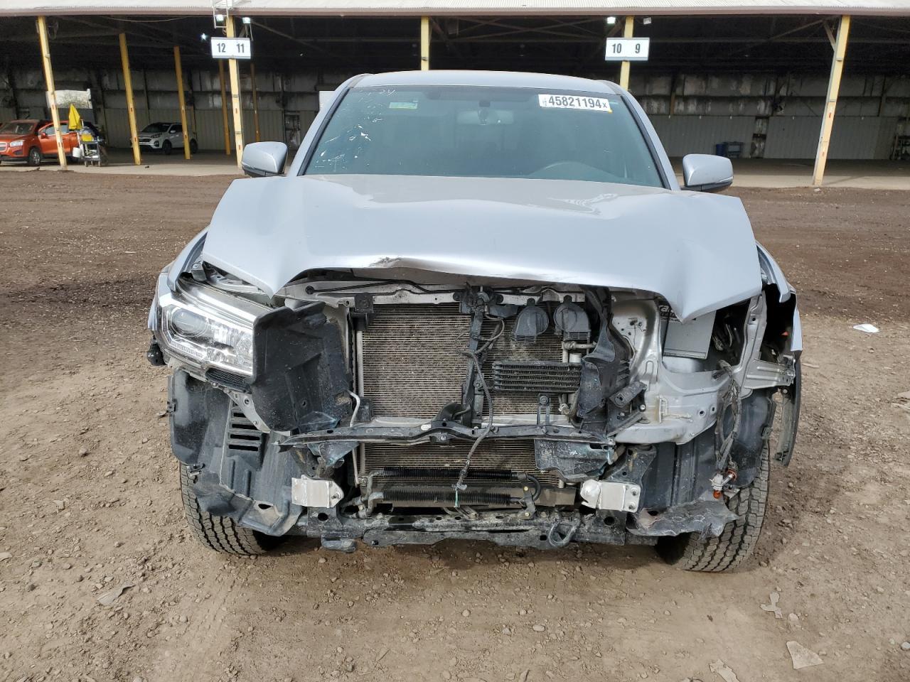 2017 TOYOTA TACOMA DOU - Фото 5