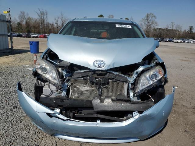 2015 Toyota Sienna Le - Фото 5