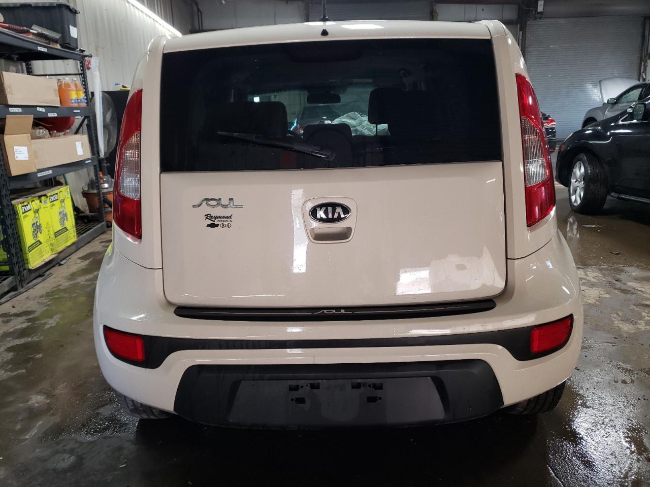 2013 KIA SOUL - Image 6