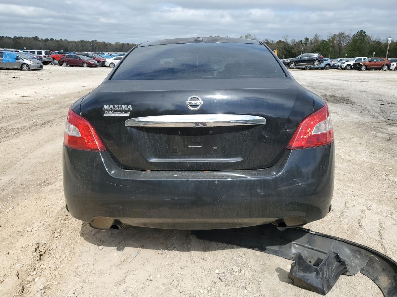 2011 NISSAN MAXIMA S - Фото 6