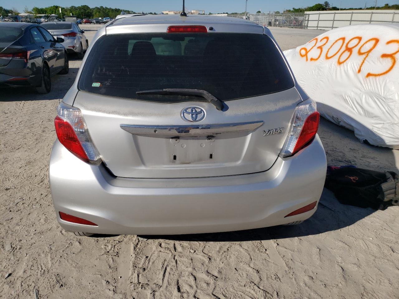 2012 TOYOTA YARIS - Image 6