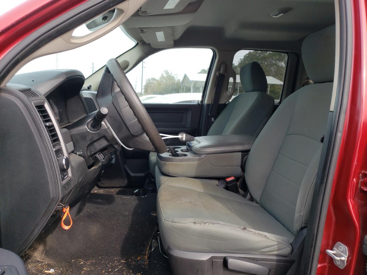2015 RAM 1500 ST - Image 7