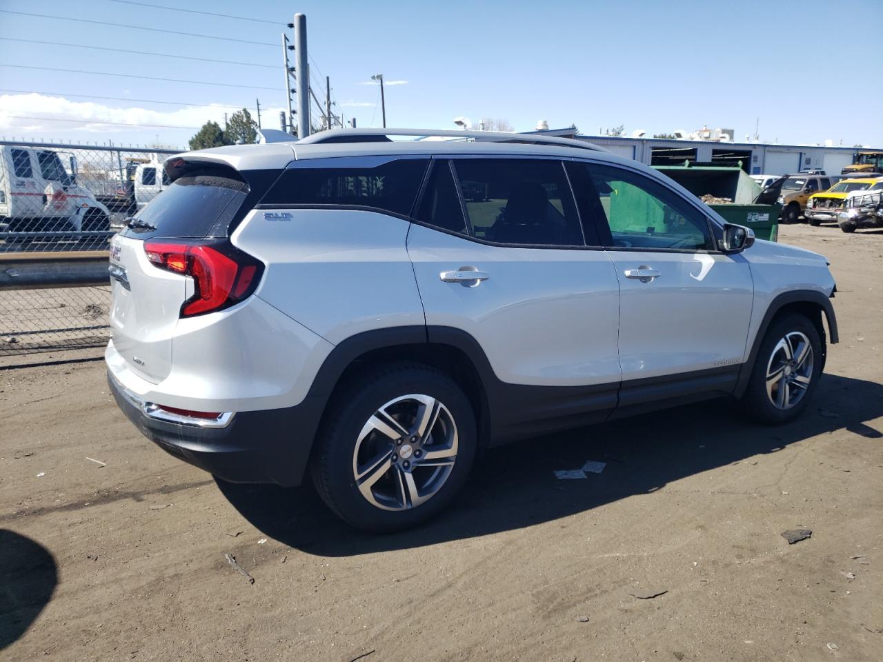 2019 GMC TERRAIN SL - Фото 3