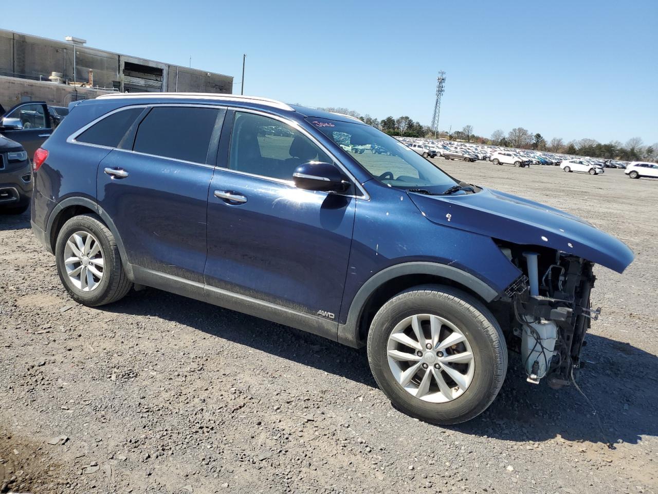 2016 KIA SORENTO LX - Image 4