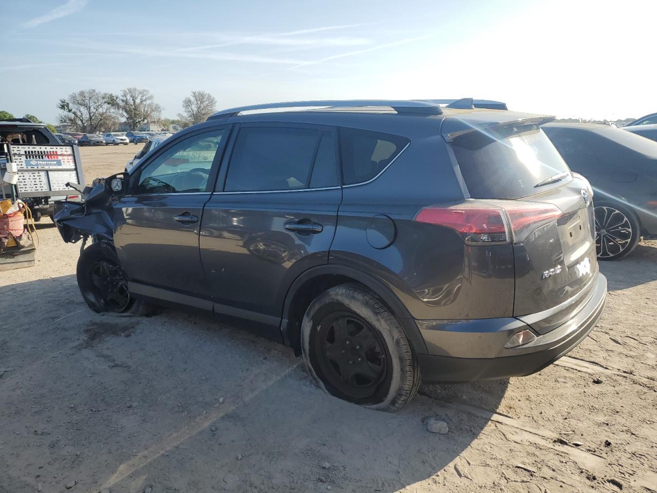 2018 TOYOTA RAV4 LE - Image 2