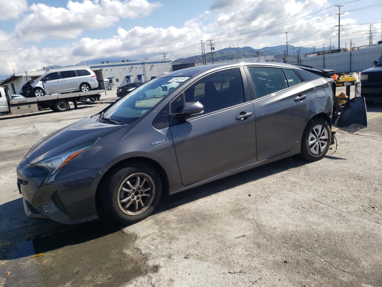 2018 TOYOTA PRIUS