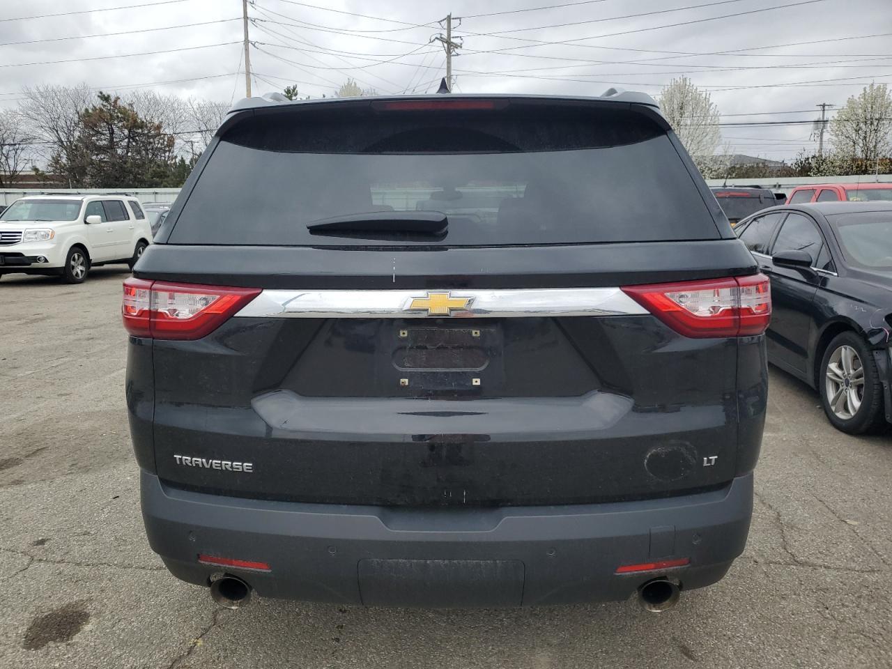 2018 CHEVROLET TRAVERSE L - Фото 6