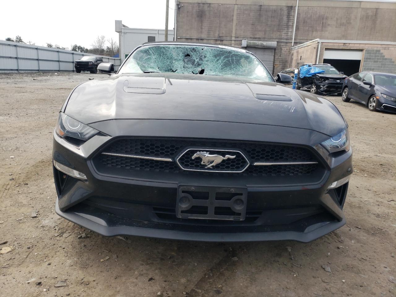 2018 FORD MUSTANG - Image 5