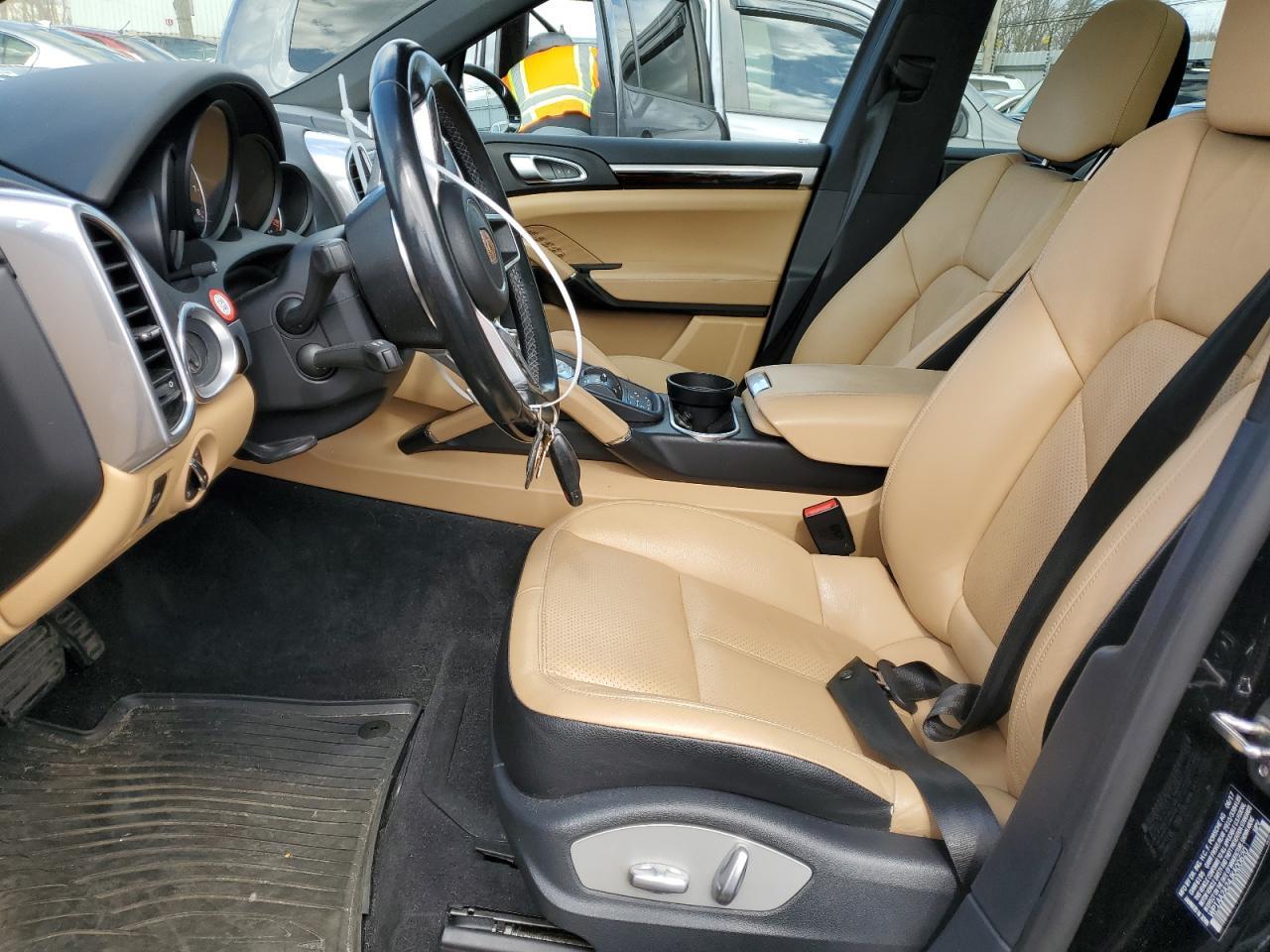 2018 PORSCHE CAYENNE - Image 7