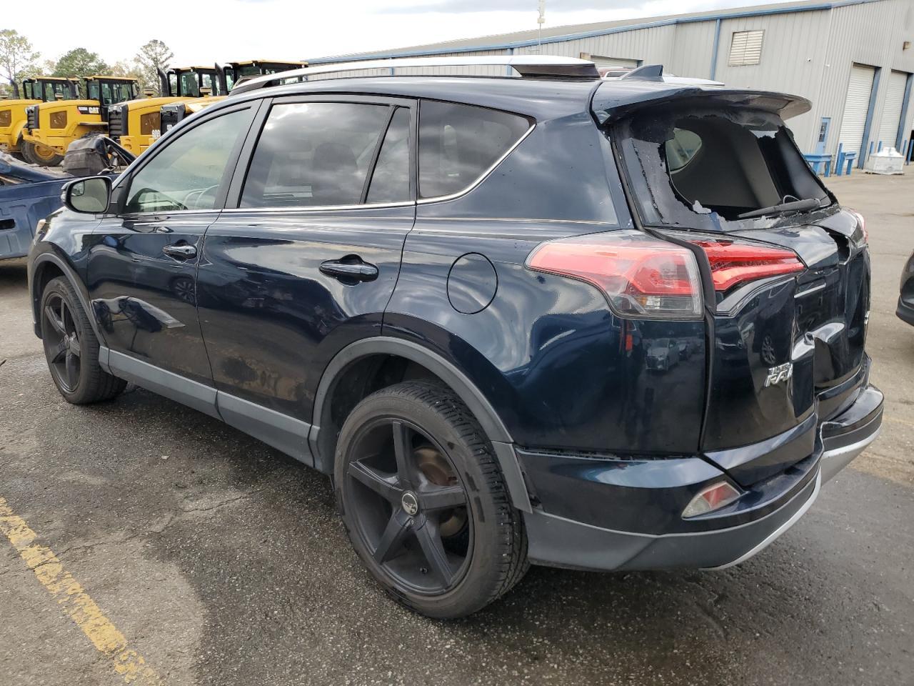 2017 TOYOTA RAV4 XLE - Image 2