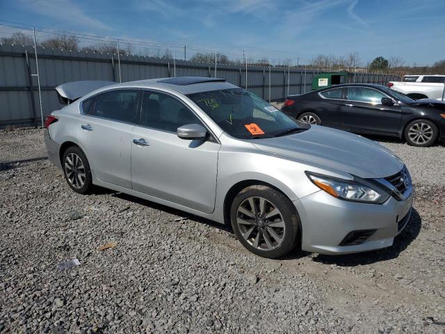 2017 Nissan Altima 2.5 - Фото 4