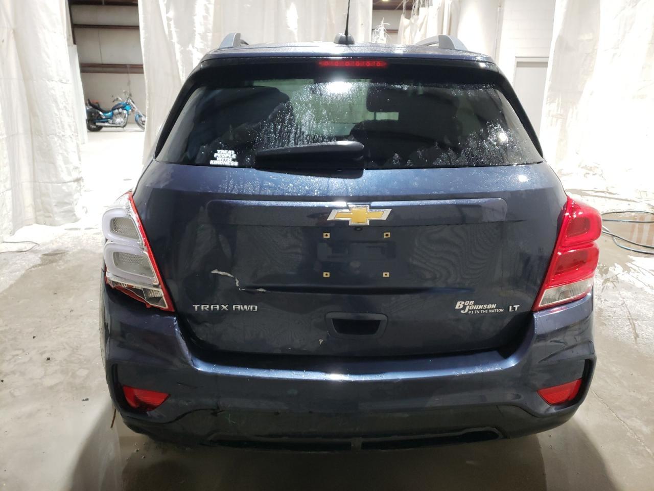 2018 CHEVROLET TRAX 1LT - Image 6