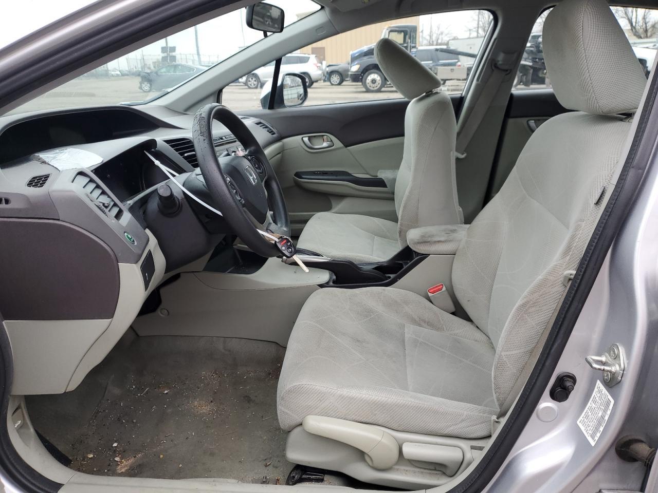 2012 HONDA CIVIC LX - Фото 7