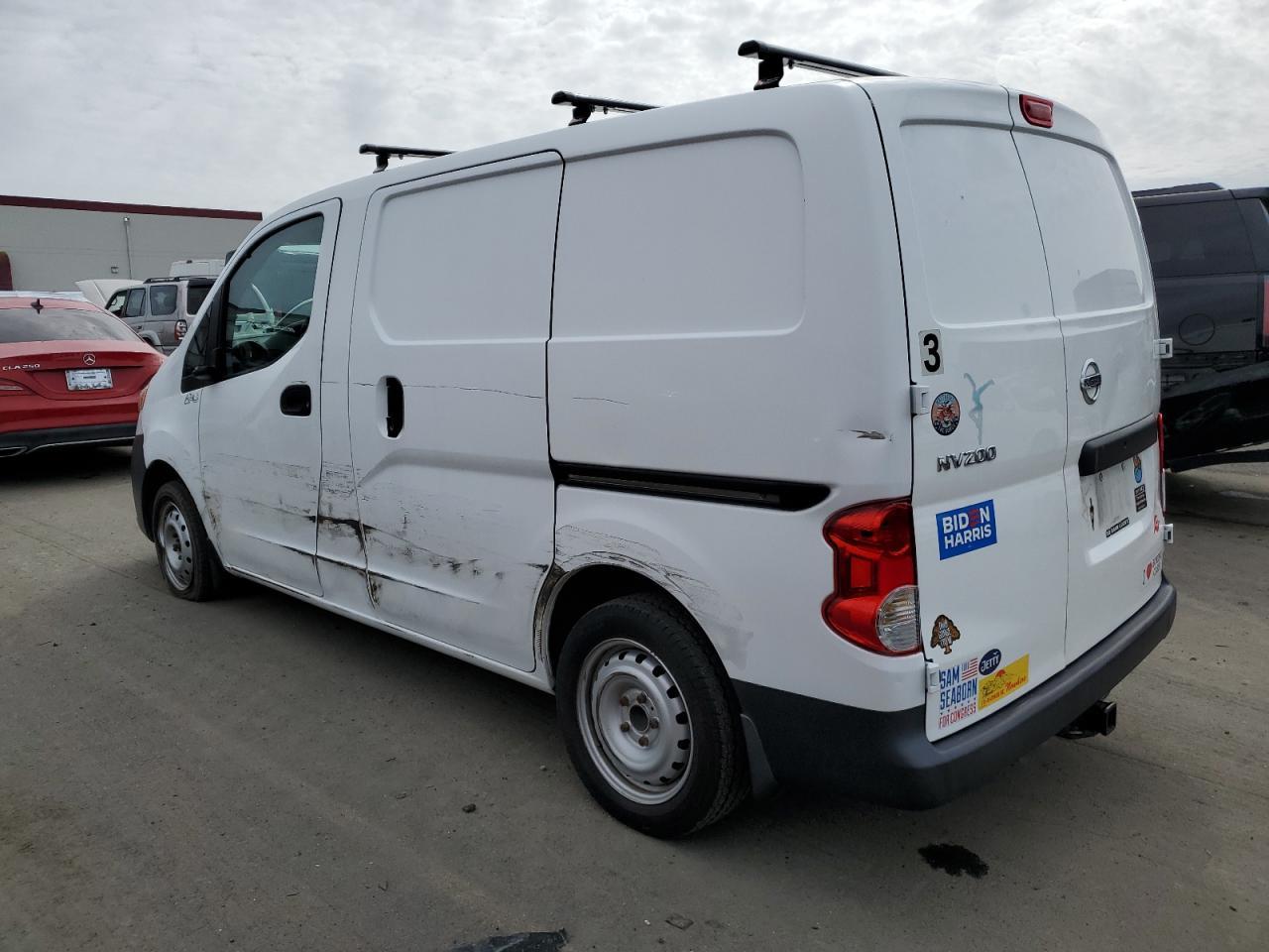 2015 NISSAN NV200 2.5S - Фото 2