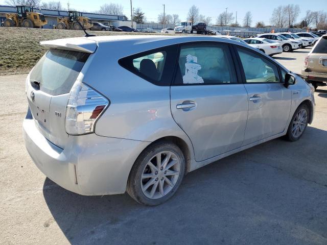 2013 Toyota Prius V - Image 3