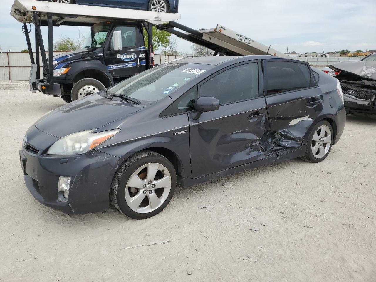 2011 TOYOTA PRIUS car image