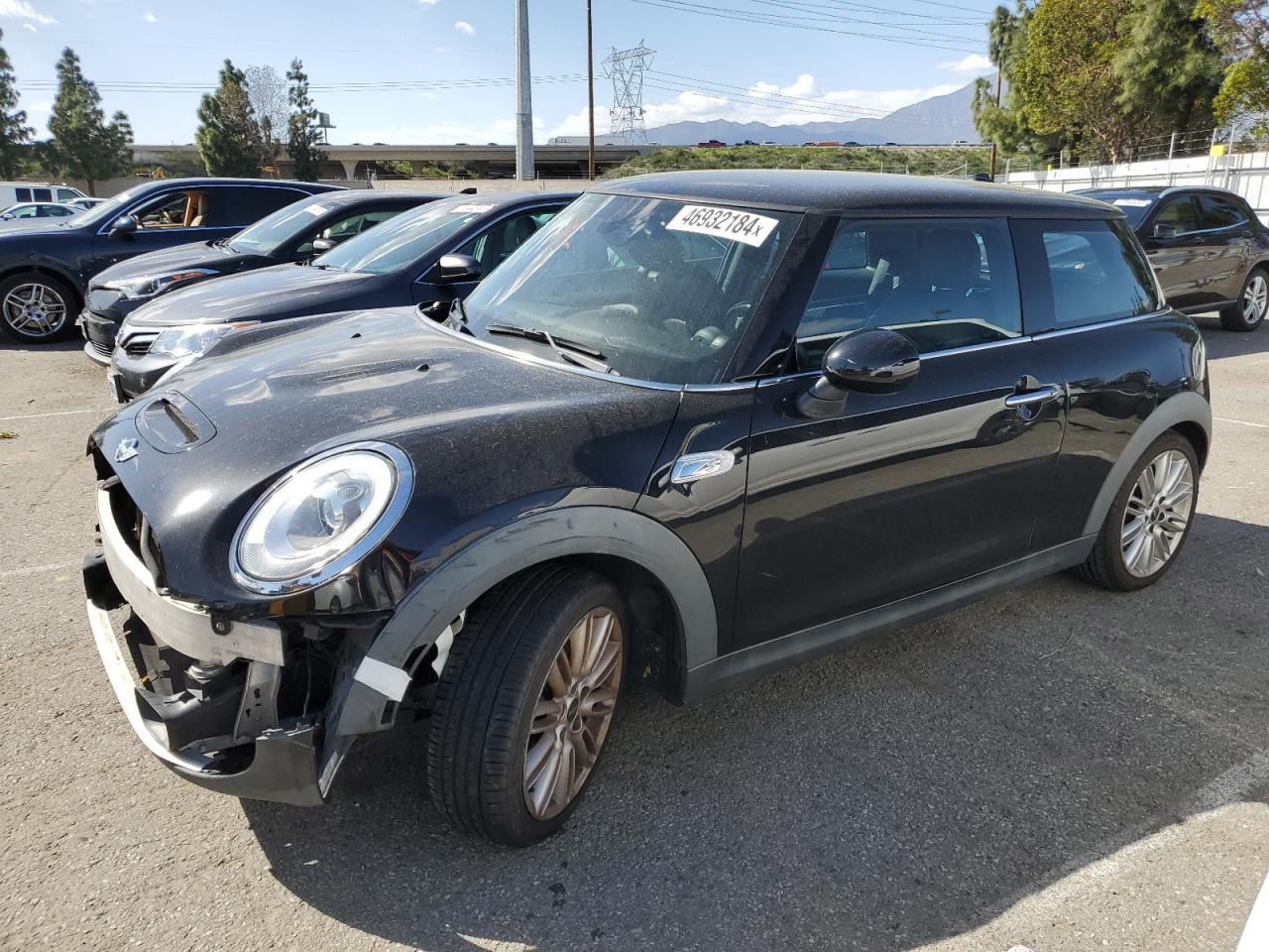 2015 MINI COOPER S car image