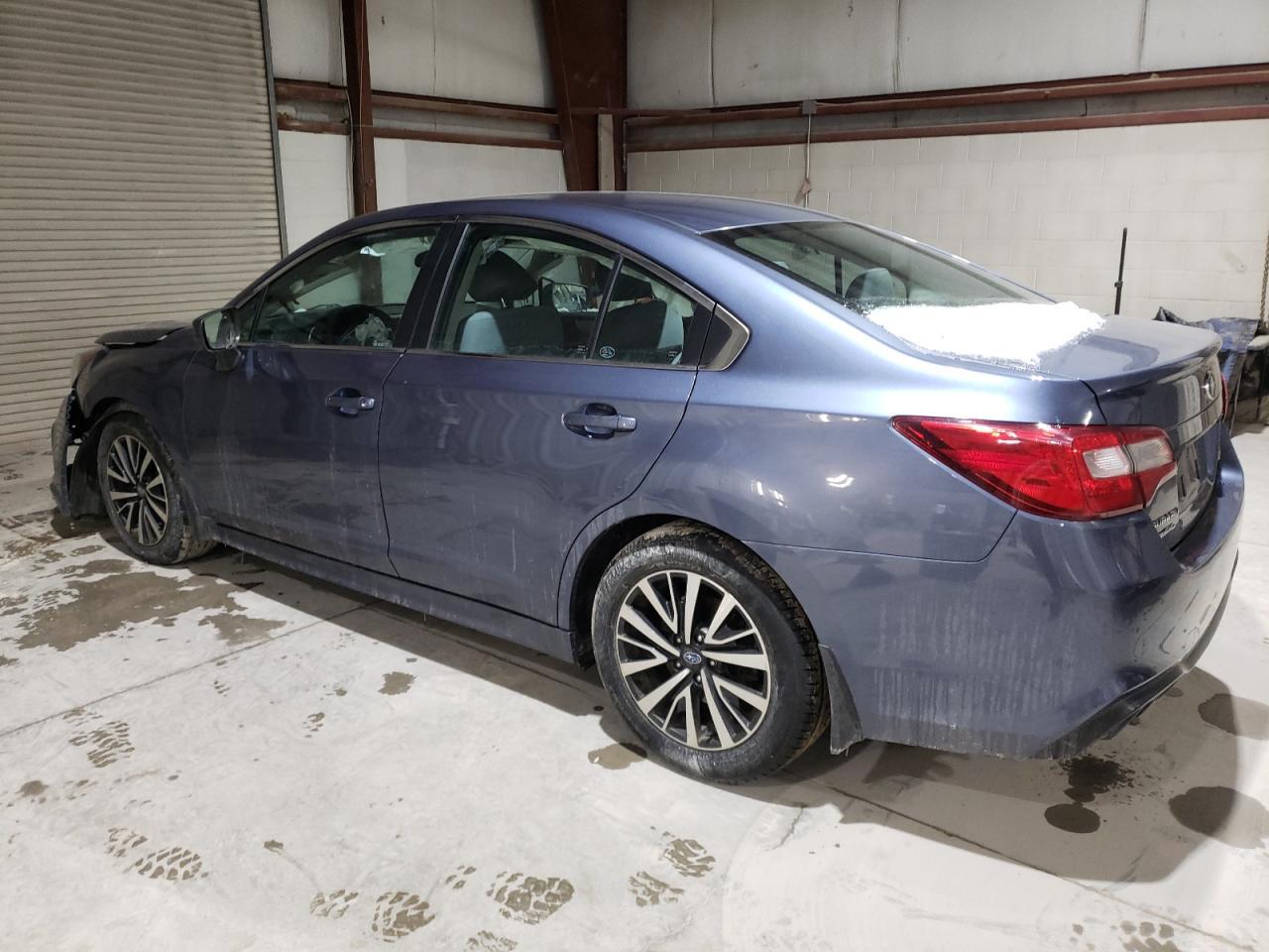2018 SUBARU LEGACY 2.5 - Image 2