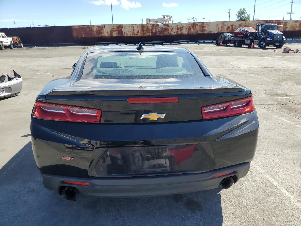 2018 CHEVROLET CAMARO LT - Image 6