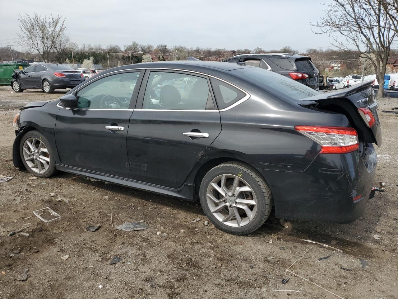 2013 NISSAN SENTRA S - Фото 2