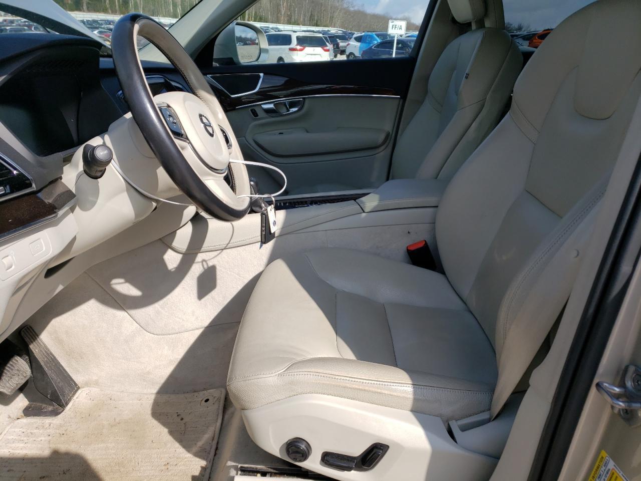2016 VOLVO XC90 T6 - Фото 7