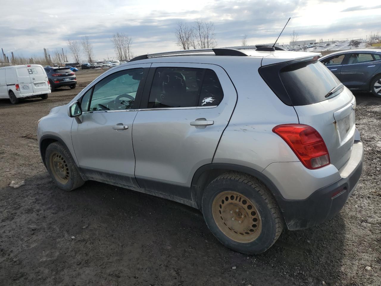2015 CHEVROLET TRAX 1LT - Фото 2