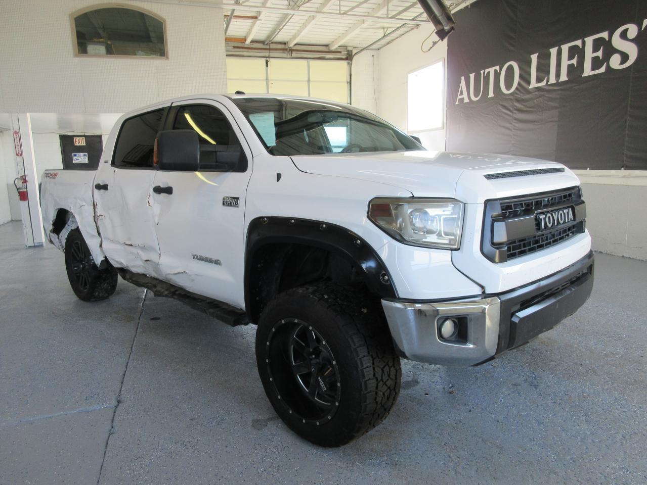 2015 TOYOTA TUNDRA CRE car image