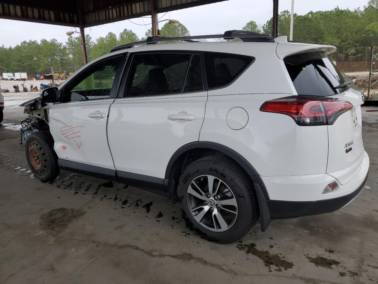 2017 TOYOTA RAV4 XLE - Фото 2
