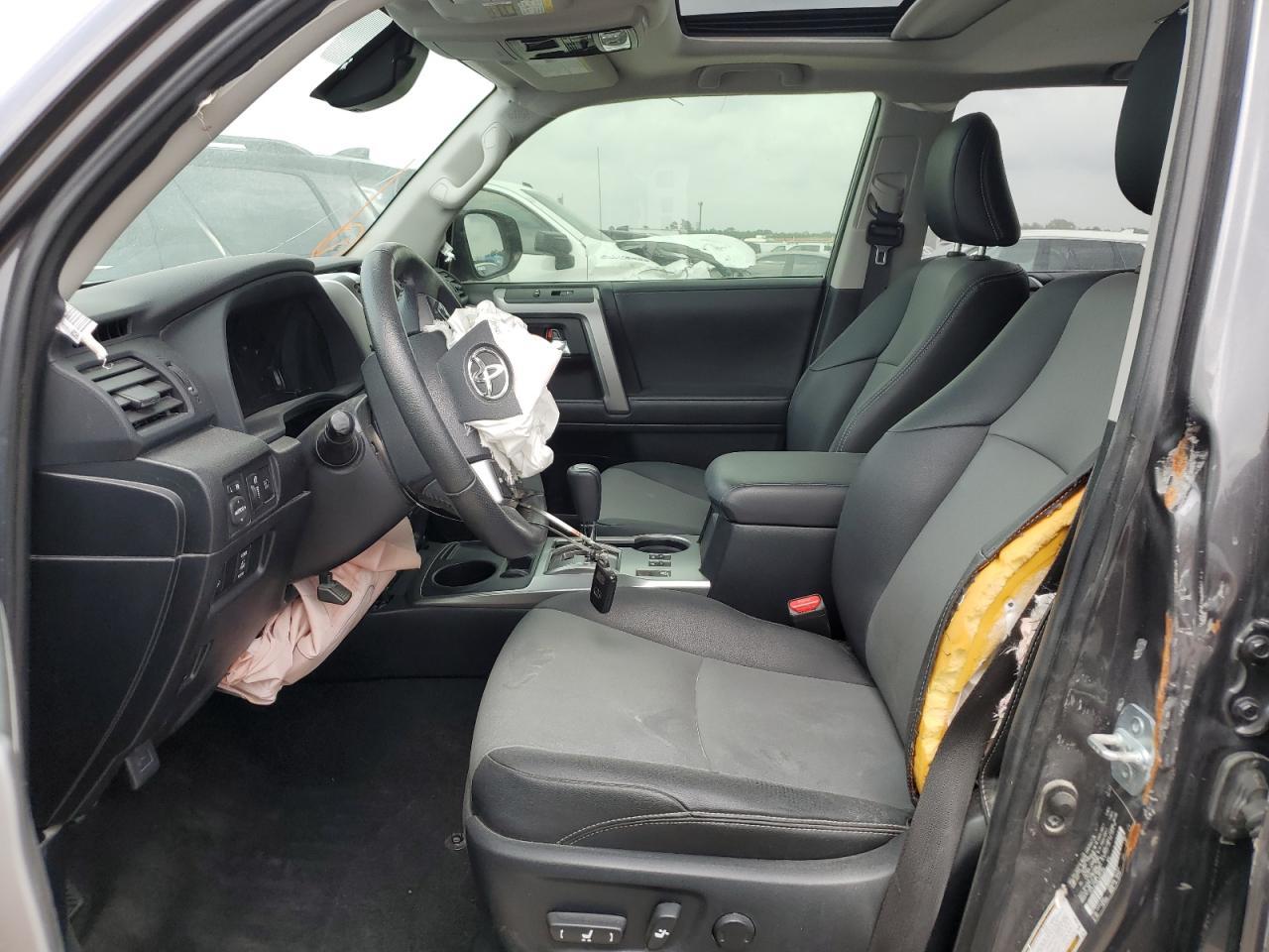 2020 TOYOTA 4RUNNER SR - Image 7