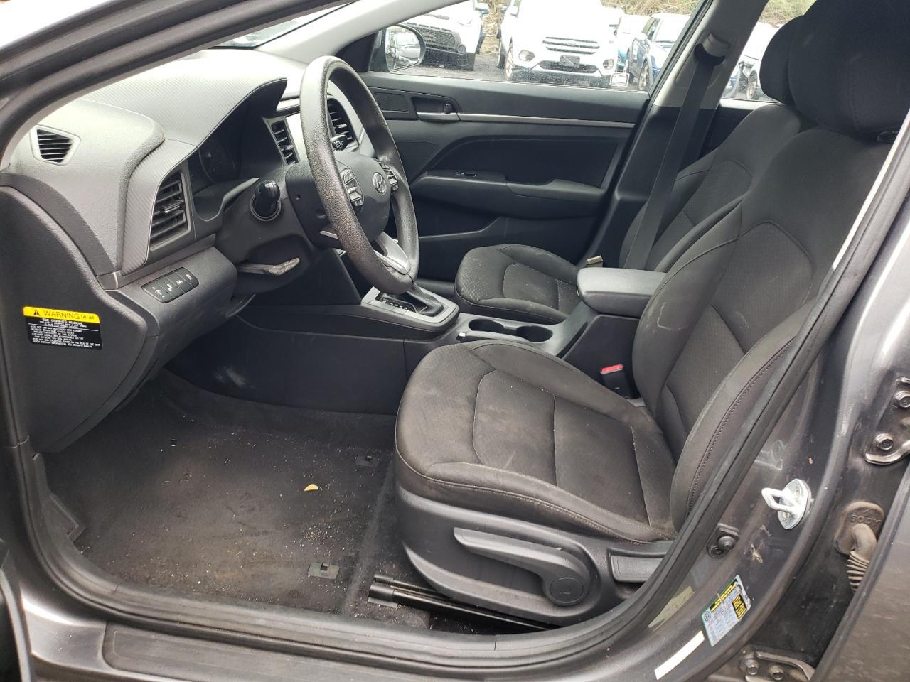 2019 HYUNDAI ELANTRA SE - Фото 7