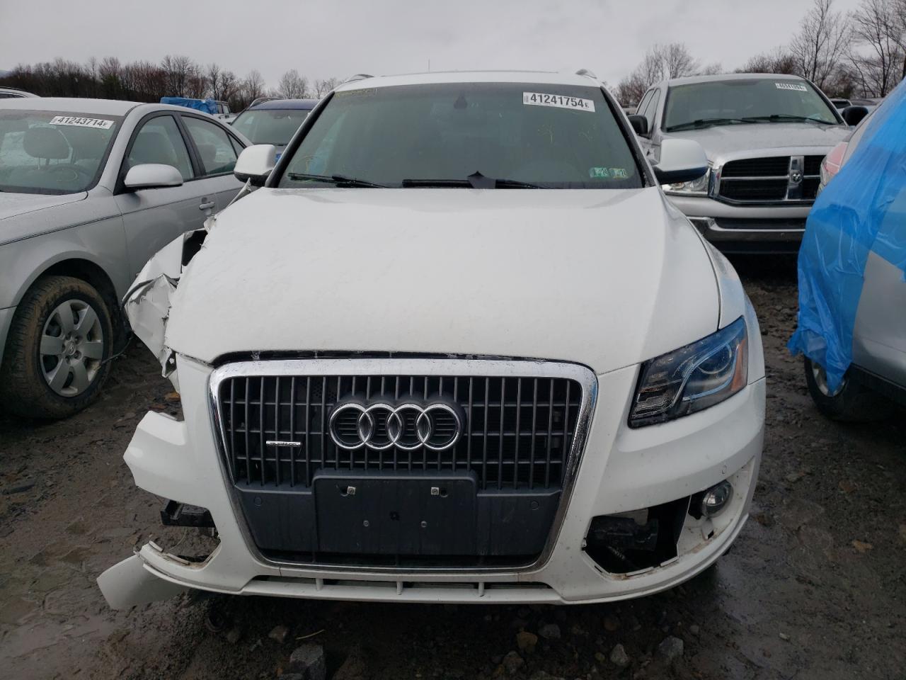 2011 AUDI Q5 PREMIUM - Image 5