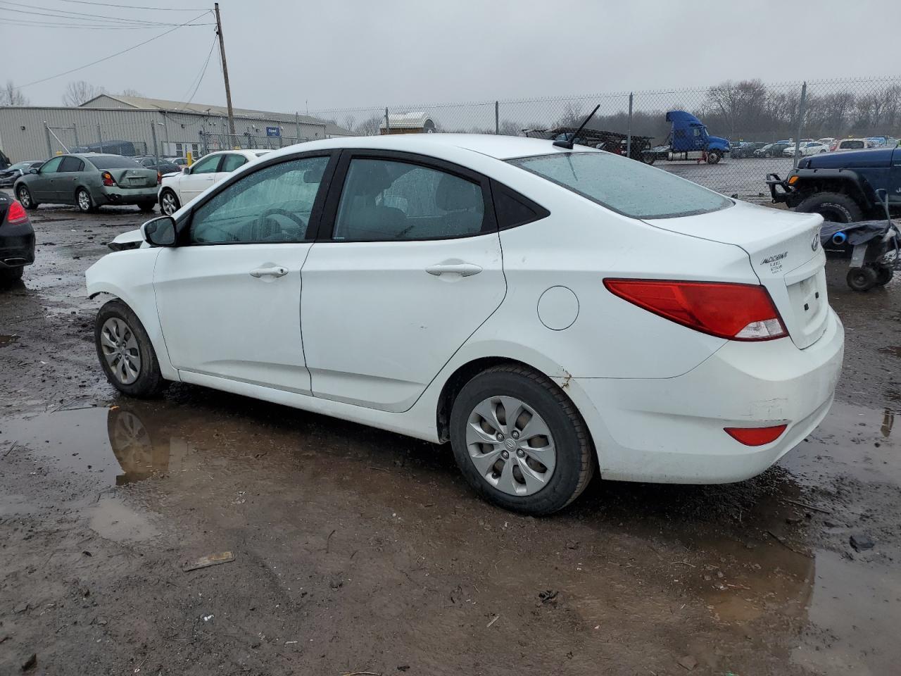 2015 HYUNDAI ACCENT GLS - Фото 2