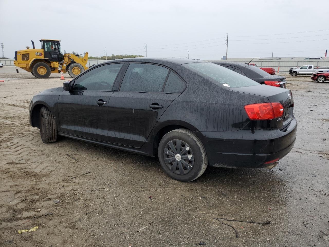 2013 VOLKSWAGEN JETTA BASE - Фото 2
