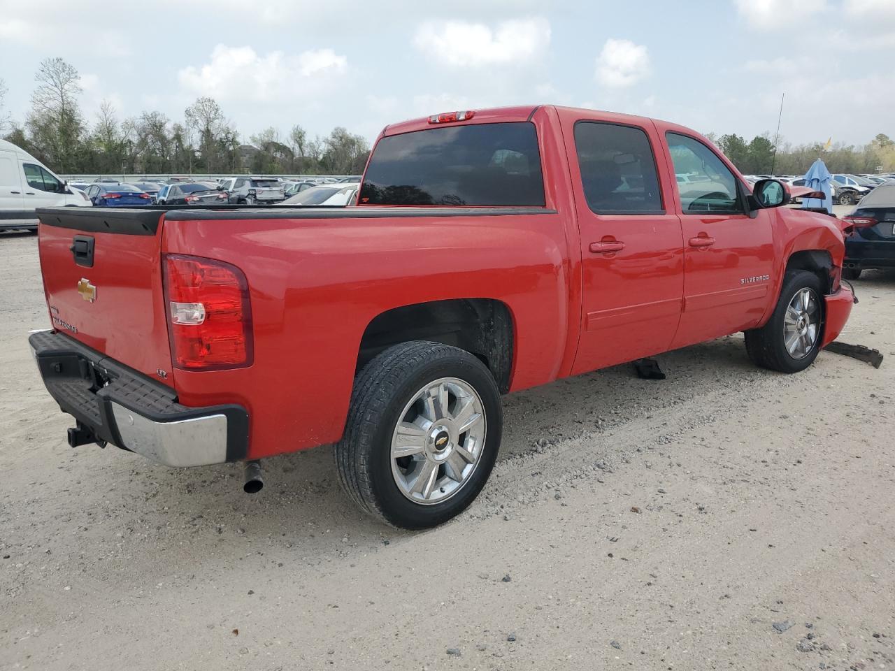 2012 CHEVROLET SILVERADO - Image 3
