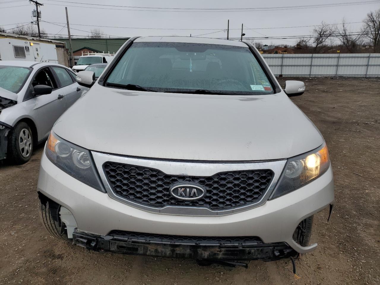2012 KIA SORENTO BA - Image 5