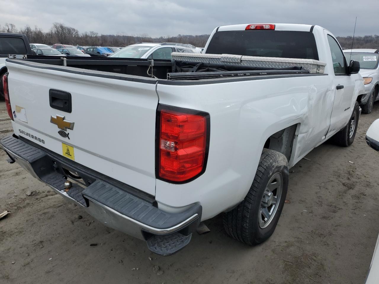 2015 CHEVROLET SILVERADO - Фото 3