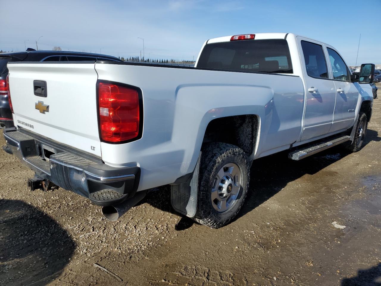 2018 CHEVROLET SILVERADO - Фото 3