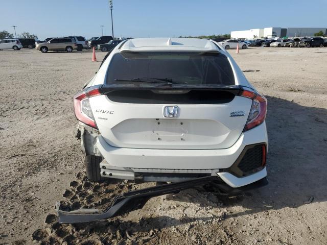 2019 Honda Civic Sport Touring - Image 6