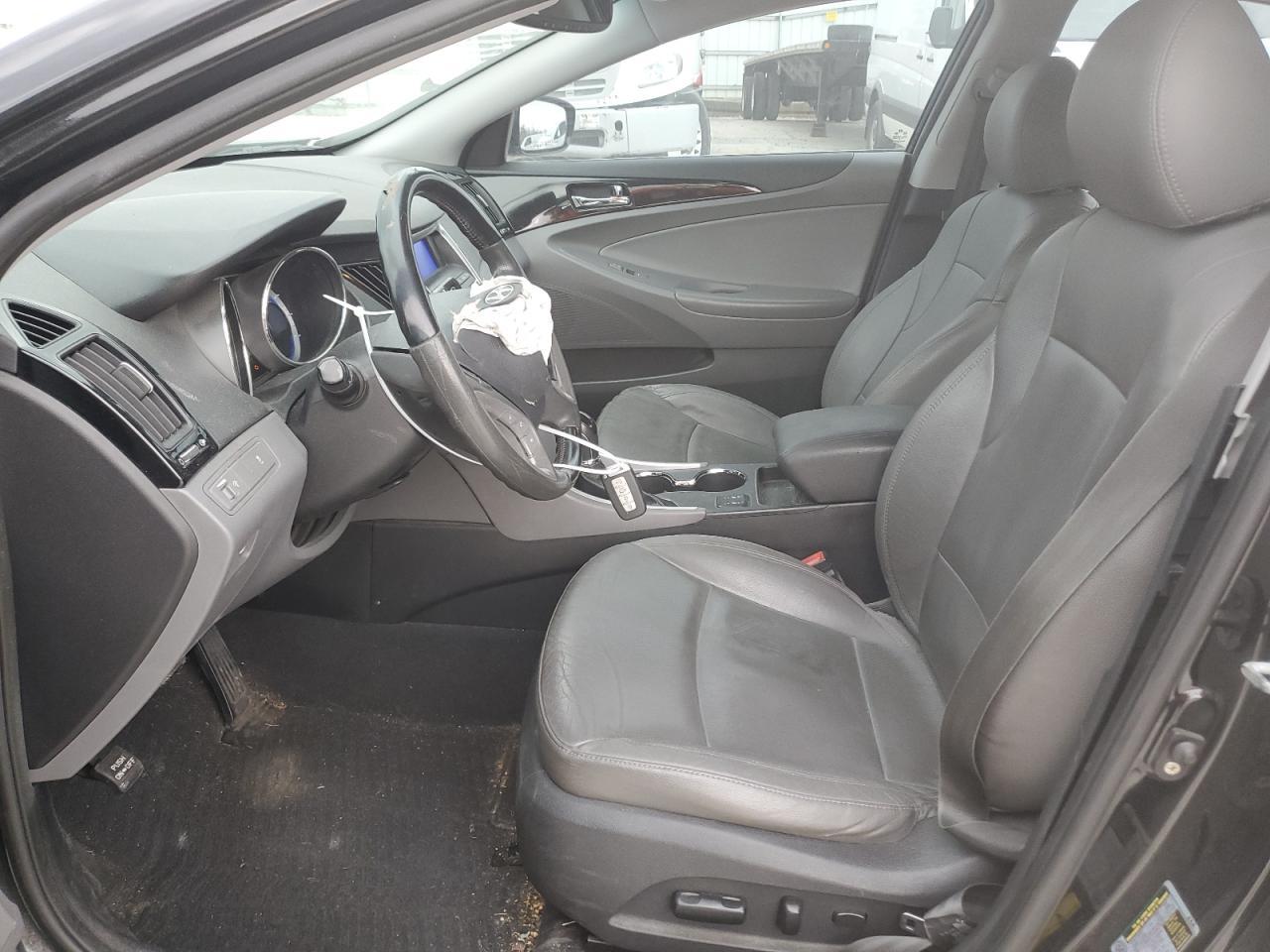2011 HYUNDAI SONATA SE - Image 7