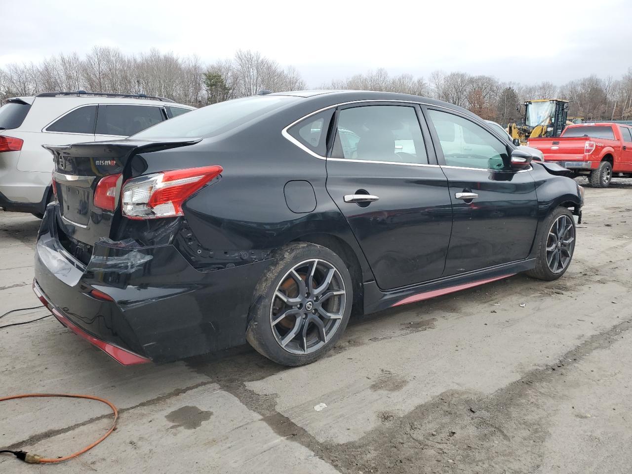 2017 NISSAN SENTRA SR - Image 3