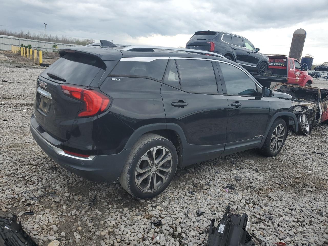 2019 GMC TERRAIN SL - Image 3